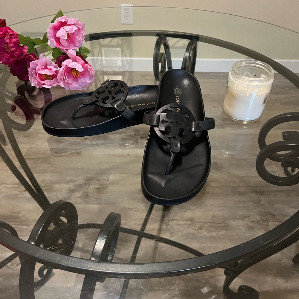 🌸🌺Tory Burch Miller Cloud Sandals 🌸🌺